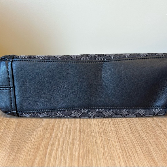 Coach Lexy Shoulder Bag - Picture 3 of 3